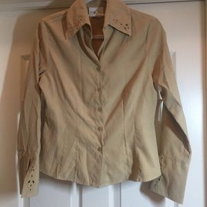 NWT Worthington Tan blouse with cutout, size small
